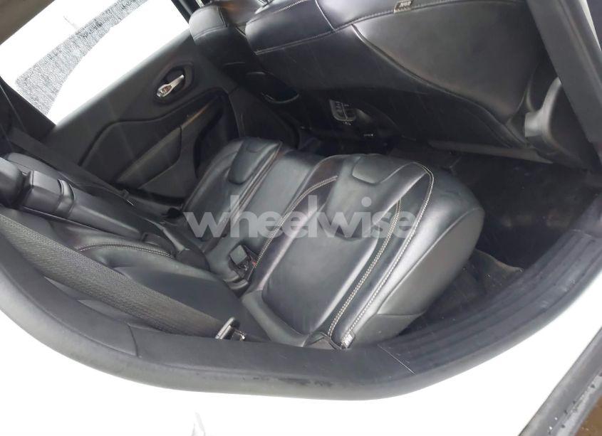 Photo 8 of 2015 Jeep Cherokee LIMITED (VIN 1C4PJLDB5FW566380)