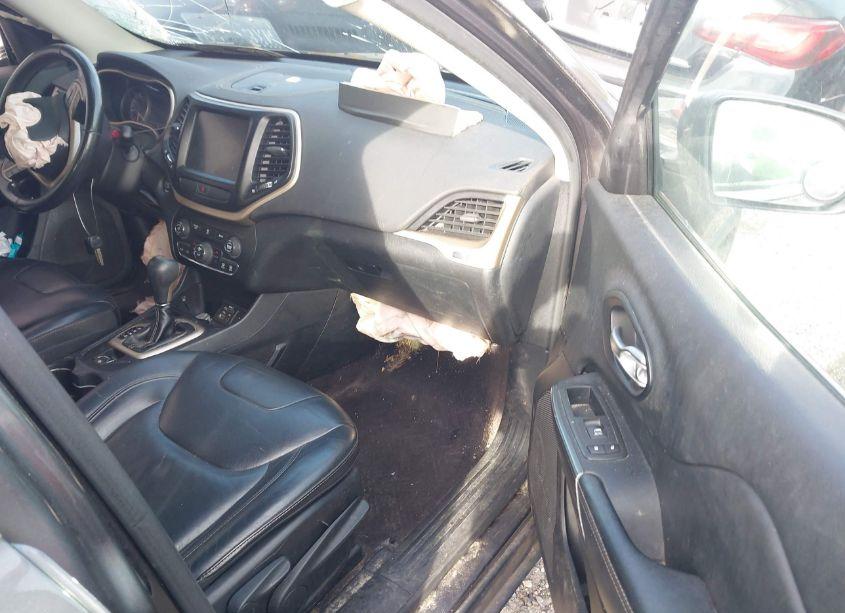 Photo 5 of 2016 Jeep Cherokee LIMITED (VIN 1C4PJLDB5GW229225)