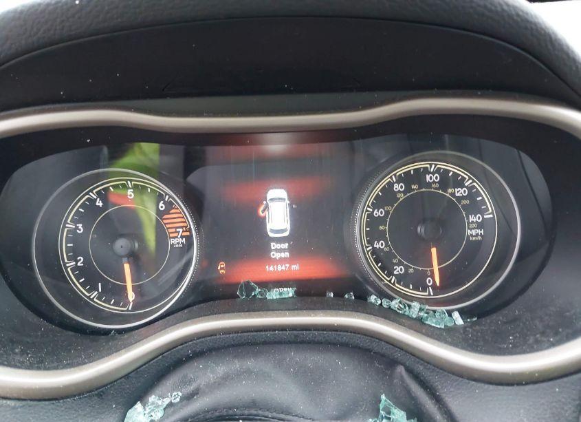 Photo 7 of 2016 Jeep Cherokee LIMITED (VIN 1C4PJLDB5GW229225)