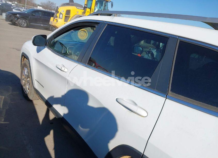 Photo 14 of 2017 Jeep Cherokee LIMITED FWD (VIN 1C4PJLDB5HW534225)