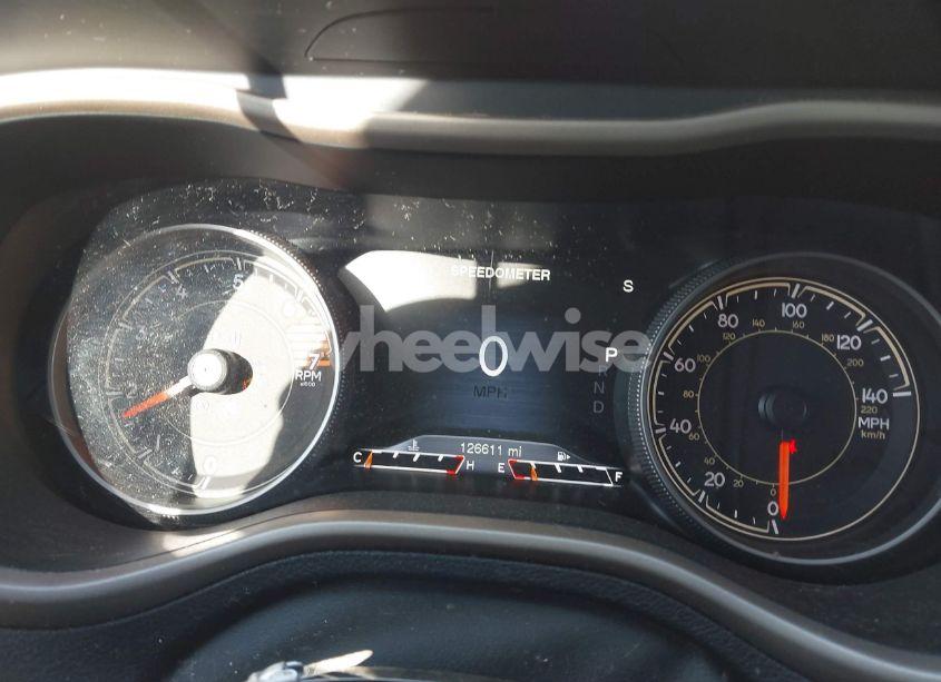 Photo 7 of 2017 Jeep Cherokee LIMITED FWD (VIN 1C4PJLDB5HW534225)