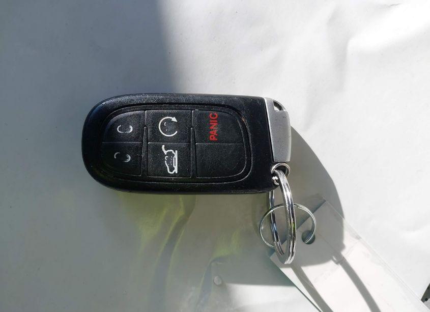 Photo 11 of 2019 Jeep Cherokee LIMITED FWD (VIN 1C4PJLDB5KD457858)