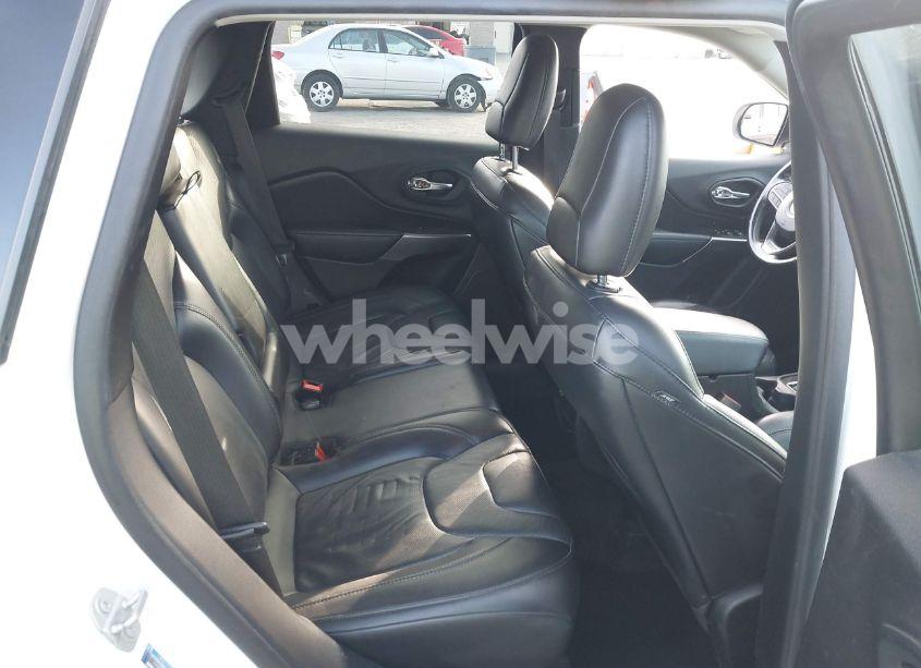 Photo 8 of 2020 Jeep Cherokee LIMITED FWD (VIN 1C4PJLDB5LD535248)