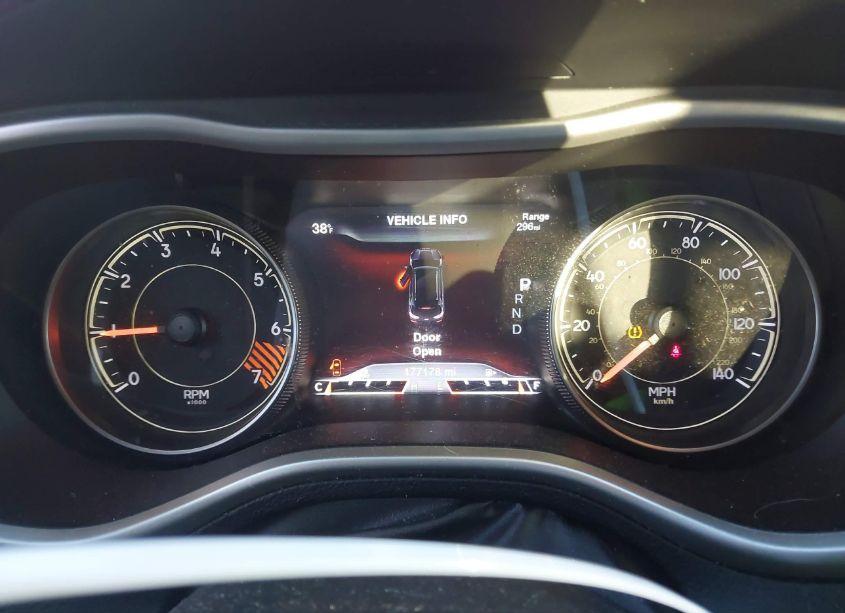 Photo 7 of 2014 Jeep Cherokee LIMITED (VIN 1C4PJLDB6EW314376)