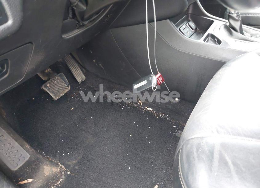 Photo 11 of 2015 Jeep Cherokee LIMITED (VIN 1C4PJLDB6FW516040)