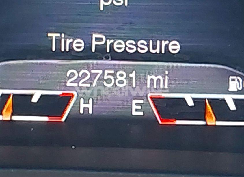 Photo 15 of 2015 Jeep Cherokee LIMITED (VIN 1C4PJLDB6FW548552)