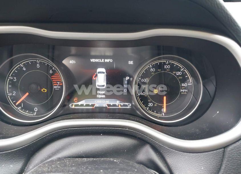 Photo 7 of 2016 Jeep Cherokee LIMITED (VIN 1C4PJLDB6GW184229)