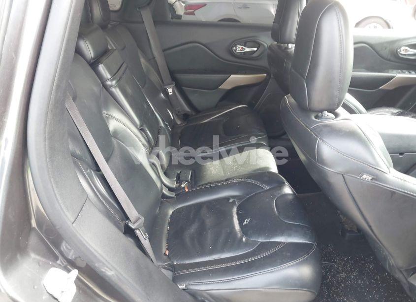 Photo 8 of 2017 Jeep Cherokee LIMITED FWD (VIN 1C4PJLDB6HW574197)