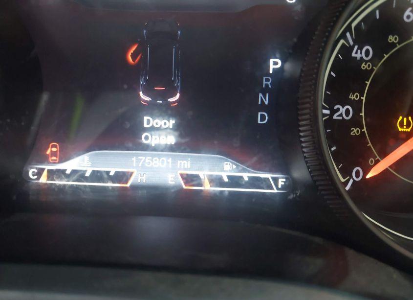 Photo 15 of 2014 Jeep Cherokee LIMITED (VIN 1C4PJLDB7EW159630)