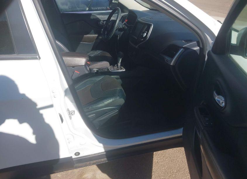 Photo 5 of 2015 Jeep Cherokee LIMITED (VIN 1C4PJLDB7FW590390)