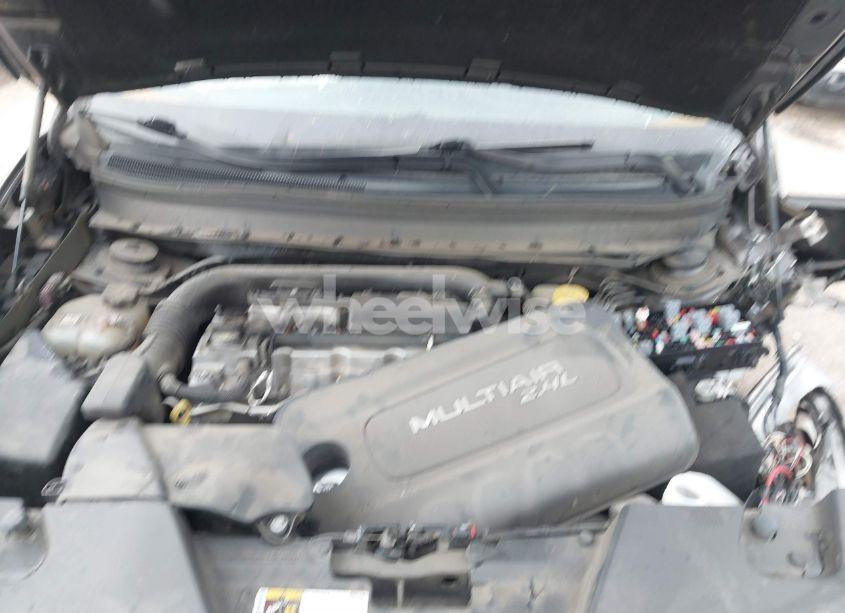 Photo 10 of 2015 Jeep Cherokee LIMITED (VIN 1C4PJLDB7FW732964)