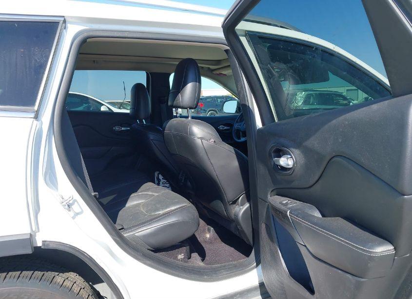 Photo 8 of 2016 Jeep Cherokee LIMITED (VIN 1C4PJLDB7GW248102)