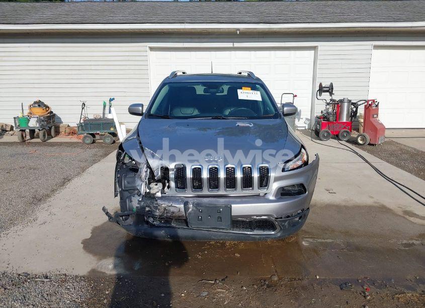 Photo 13 of 2017 Jeep Cherokee LIMITED FWD (VIN 1C4PJLDB7HW641972)