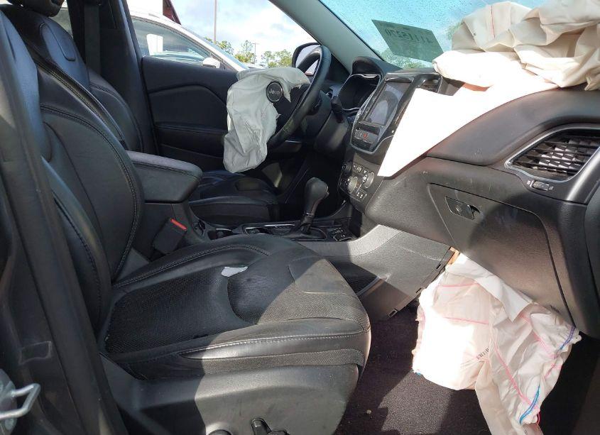 Photo 5 of 2019 Jeep Cherokee LIMITED FWD (VIN 1C4PJLDB7KD195955)