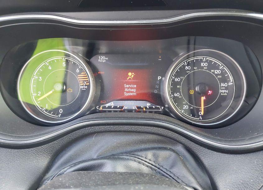 Photo 7 of 2019 Jeep Cherokee LIMITED FWD (VIN 1C4PJLDB7KD195955)