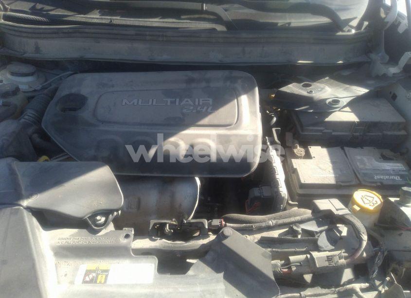 Photo 10 of 2016 Jeep Cherokee LIMITED (VIN 1C4PJLDB8GW184099)