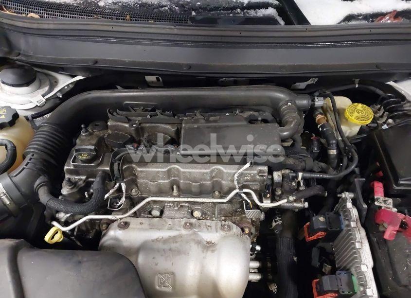 Photo 10 of 2016 Jeep Cherokee LIMITED (VIN 1C4PJLDB8GW217618)