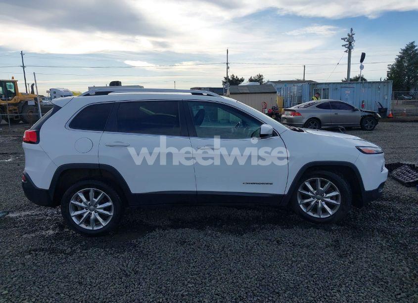 Photo 13 of 2016 Jeep Cherokee LIMITED (VIN 1C4PJLDB8GW233284)