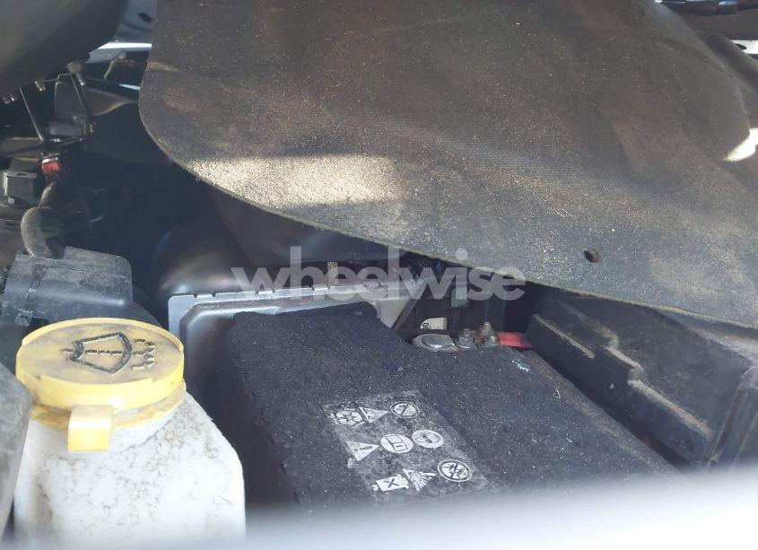 Photo 10 of 2016 Jeep Cherokee LIMITED (VIN 1C4PJLDB8GW239294)