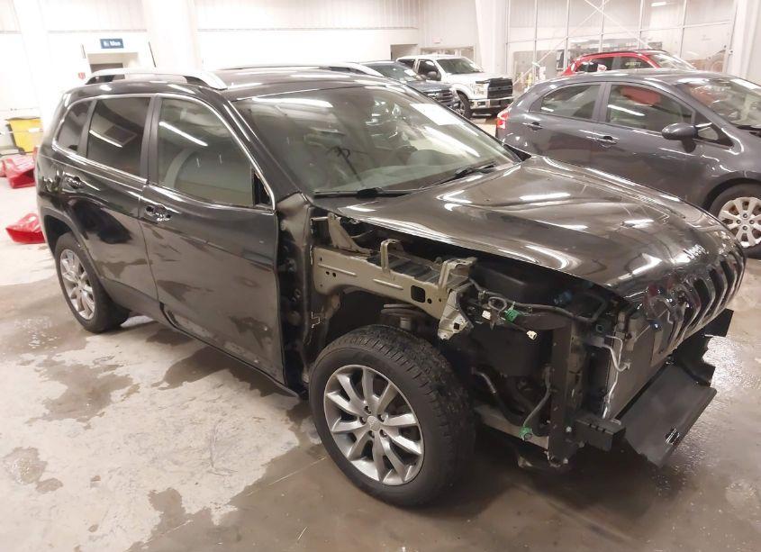 2018 Jeep Cherokee LIMITED FWD (VIN 1C4PJLDB8JD577409) main photo