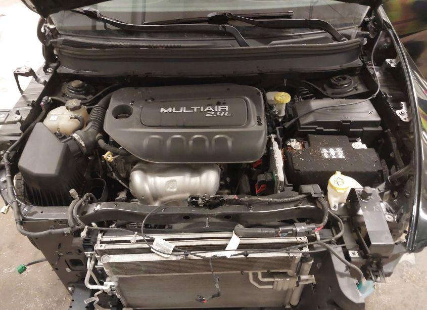 Photo 10 of 2018 Jeep Cherokee LIMITED FWD (VIN 1C4PJLDB8JD577409)