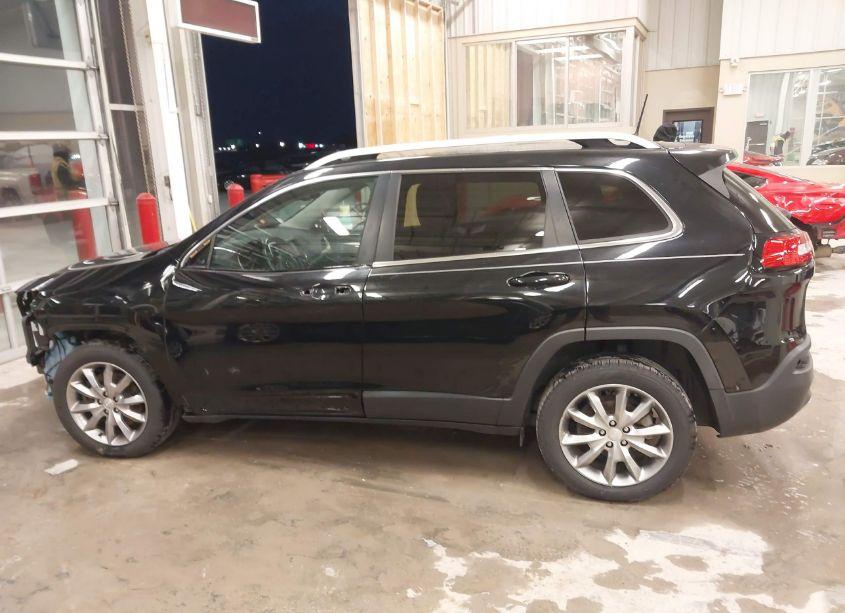 Photo 15 of 2018 Jeep Cherokee LIMITED FWD (VIN 1C4PJLDB8JD577409)