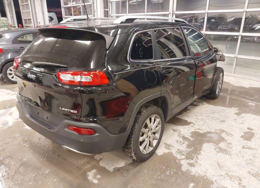 Photo 4 of 2018 Jeep Cherokee LIMITED FWD (VIN 1C4PJLDB8JD577409)