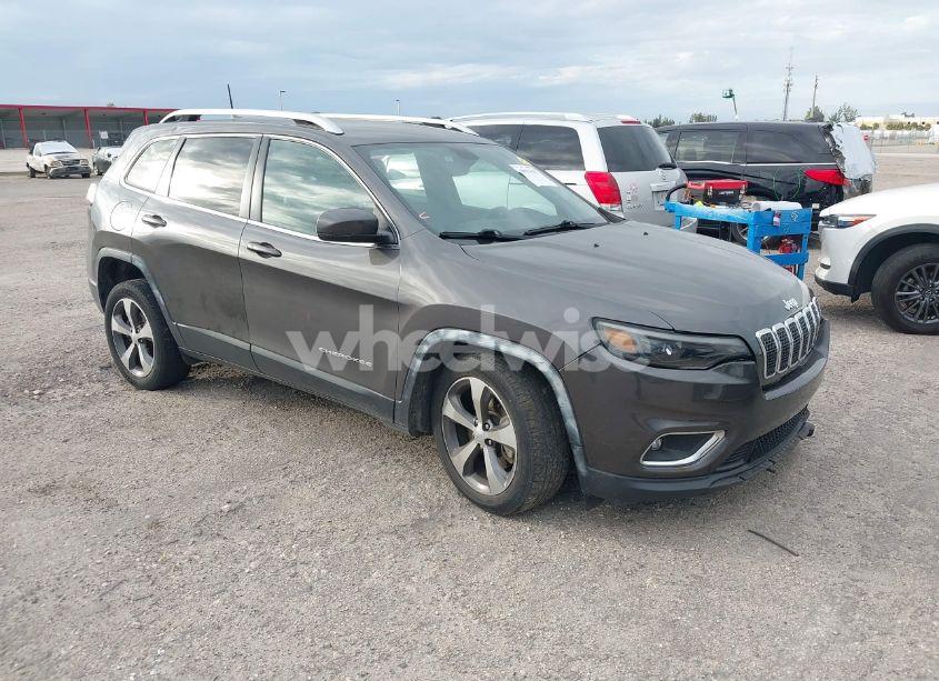 2019 Jeep Cherokee LIMITED FWD (VIN 1C4PJLDB8KD450547) main photo