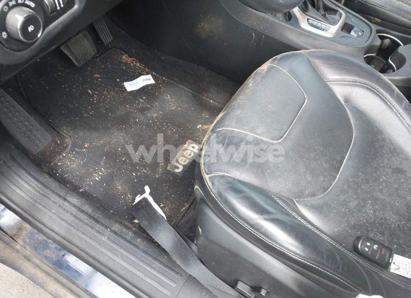 Photo 20 of 2015 Jeep Cherokee LIMITED (VIN 1C4PJLDB9FW658415)