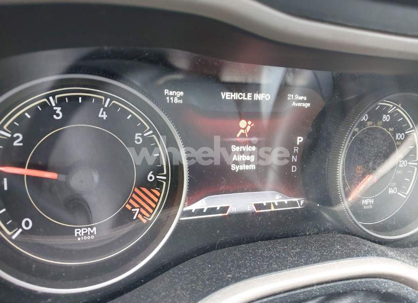 Photo 7 of 2015 Jeep Cherokee LIMITED (VIN 1C4PJLDB9FW658415)