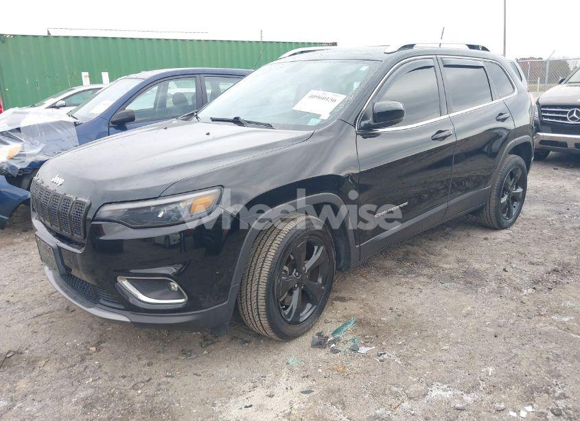 Photo 2 of 2019 Jeep Cherokee LIMITED FWD (VIN 1C4PJLDB9KD129214)