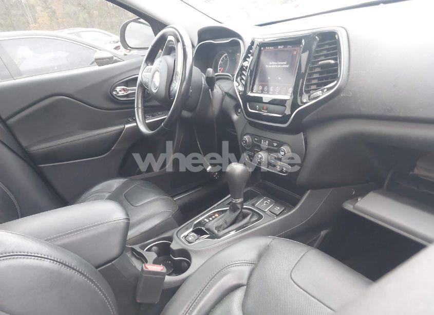 Photo 5 of 2019 Jeep Cherokee LIMITED FWD (VIN 1C4PJLDB9KD129214)