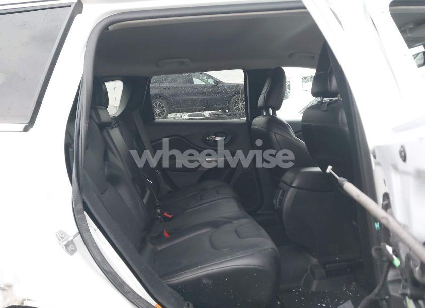 Photo 8 of 2019 Jeep Cherokee LIMITED FWD (VIN 1C4PJLDB9KD487820)