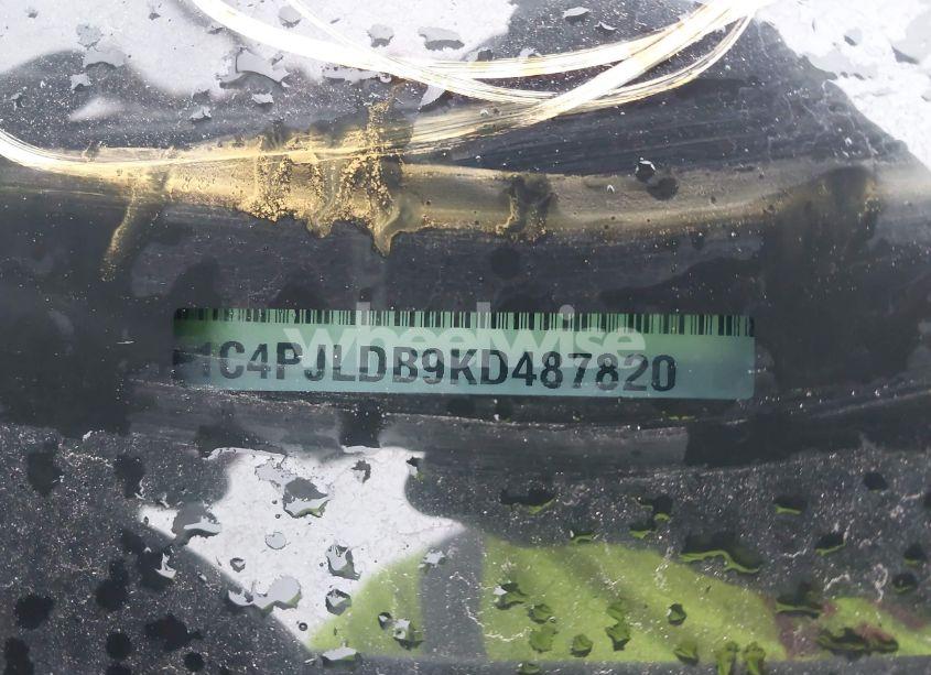 Photo 9 of 2019 Jeep Cherokee LIMITED FWD (VIN 1C4PJLDB9KD487820)