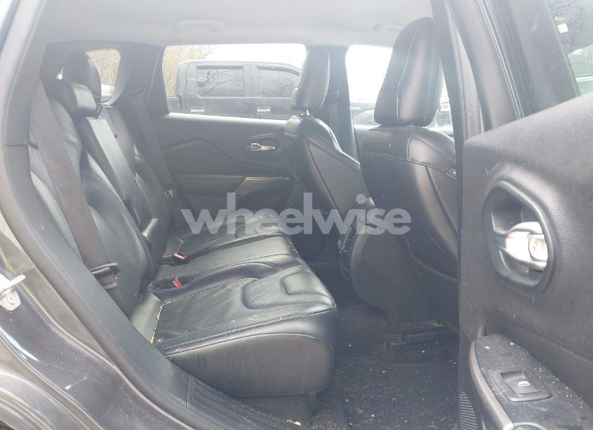 Photo 8 of 2020 Jeep Cherokee LIMITED FWD (VIN 1C4PJLDB9LD529985)