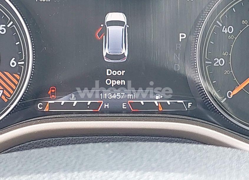 Photo 16 of 2015 Jeep Cherokee LIMITED (VIN 1C4PJLDBXFW670735)