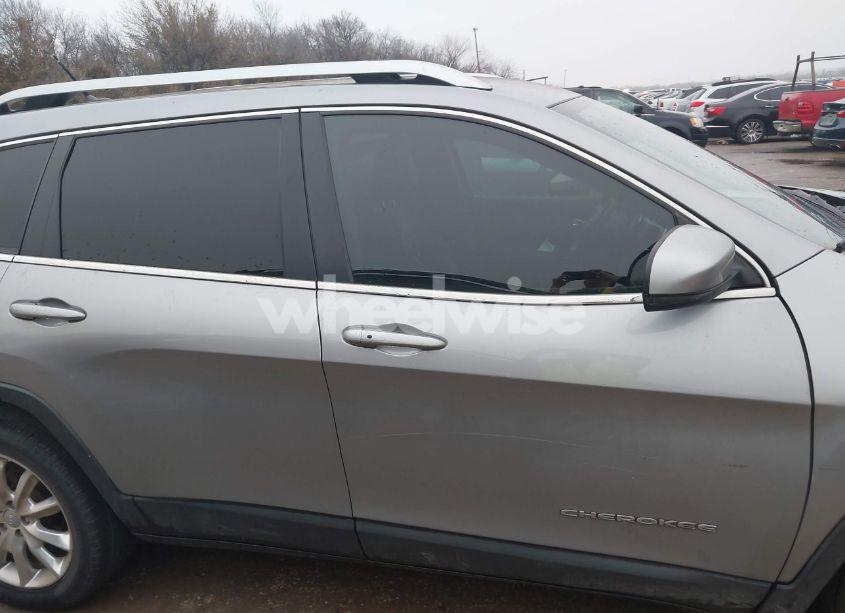 Photo 14 of 2015 Jeep Cherokee LIMITED (VIN 1C4PJLDBXFW747068)