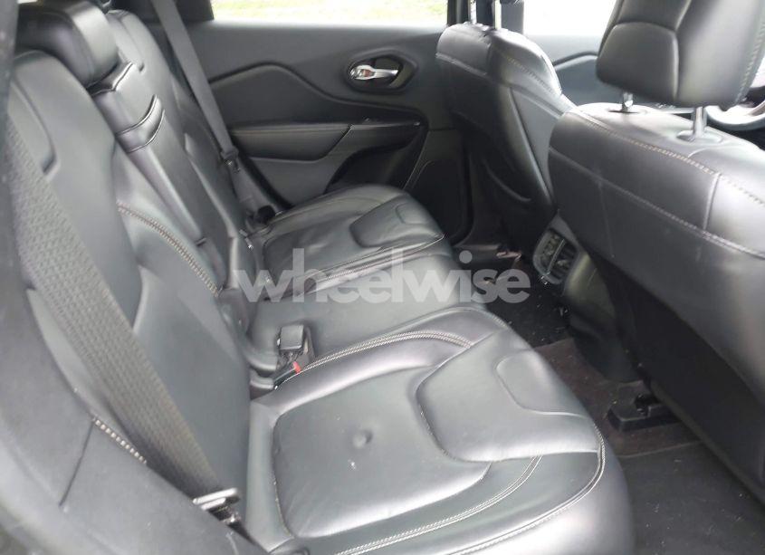 Photo 8 of 2016 Jeep Cherokee LIMITED (VIN 1C4PJLDBXGW211996)