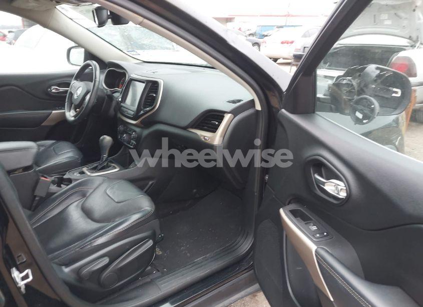 Photo 5 of 2017 Jeep Cherokee LIMITED FWD (VIN 1C4PJLDBXHD224339)