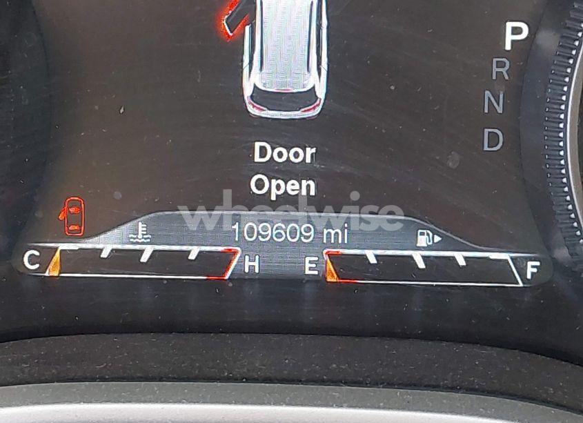 Photo 16 of 2017 Jeep Cherokee LIMITED FWD (VIN 1C4PJLDBXHW661794)