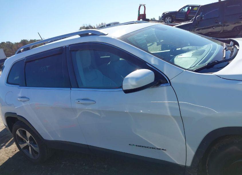 Photo 13 of 2019 Jeep Cherokee LIMITED FWD (VIN 1C4PJLDBXKD347789)