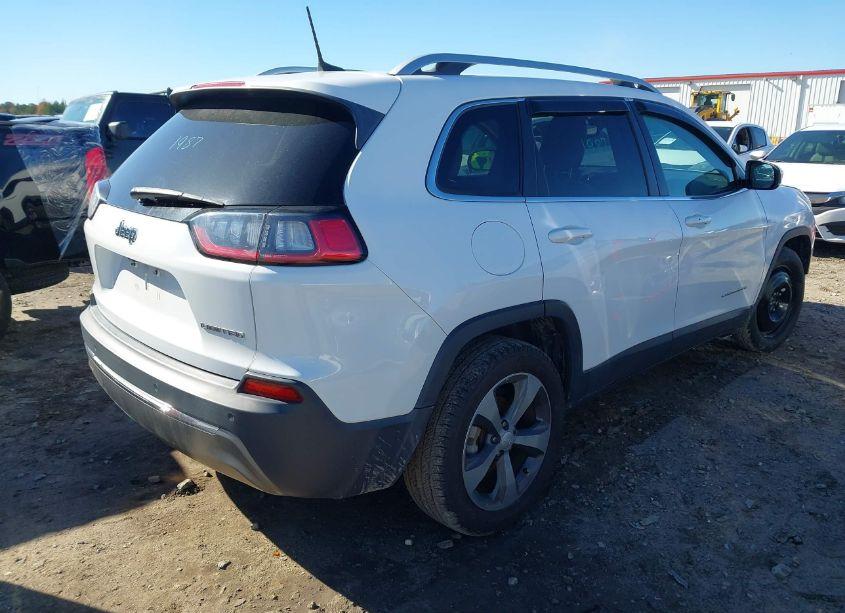Photo 4 of 2019 Jeep Cherokee LIMITED FWD (VIN 1C4PJLDBXKD347789)