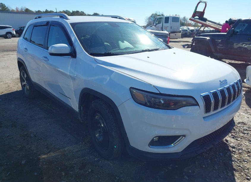 Photo 6 of 2019 Jeep Cherokee LIMITED FWD (VIN 1C4PJLDBXKD347789)