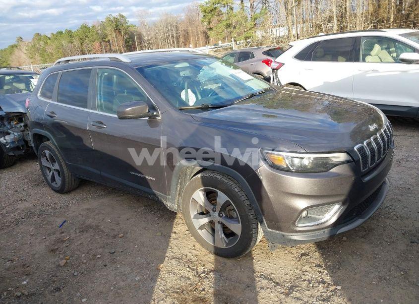 2019 Jeep Cherokee LIMITED FWD (VIN 1C4PJLDBXKD402970) main photo