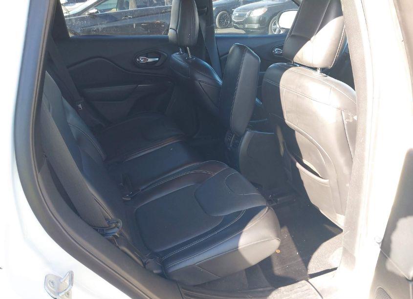 Photo 8 of 2020 Jeep Cherokee LIMITED FWD (VIN 1C4PJLDBXLD536346)