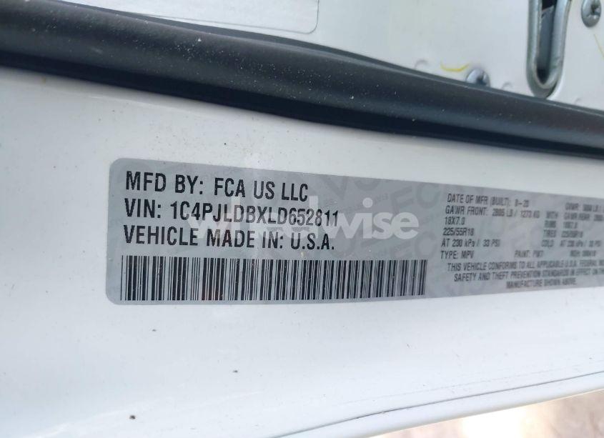 Photo 9 of 2020 Jeep Cherokee LIMITED FWD (VIN 1C4PJLDBXLD652811)