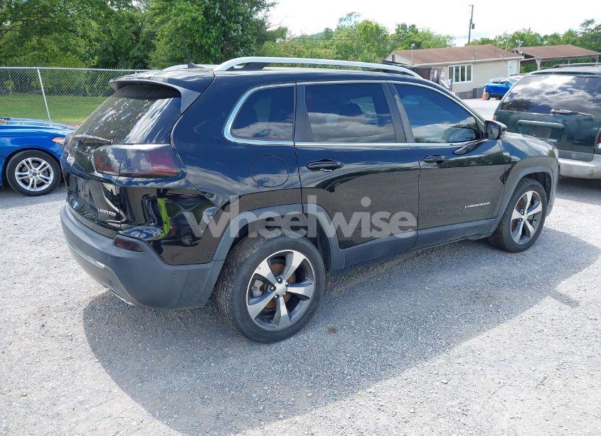 Photo 4 of 2019 Jeep Cherokee LIMITED FWD (VIN 1C4PJLDNXKD128289)