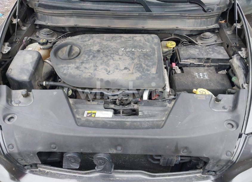 Photo 10 of 2014 Jeep Cherokee LIMITED (VIN 1C4PJLDS0EW262159)