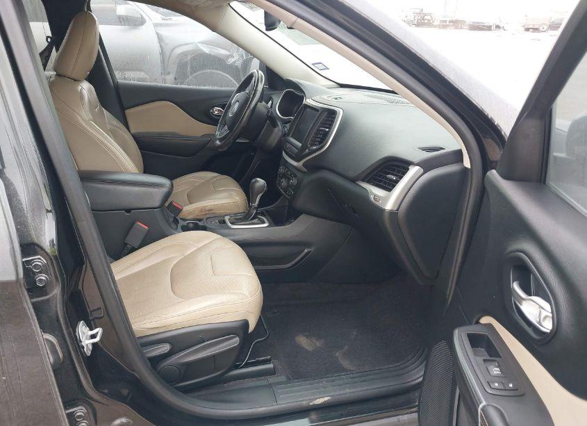 Photo 5 of 2016 Jeep Cherokee LIMITED (VIN 1C4PJLDS0GW347652)