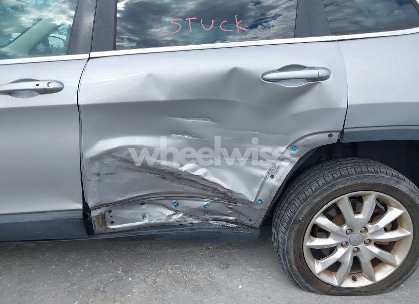 Photo 6 of 2014 Jeep Cherokee LIMITED (VIN 1C4PJLDS1EW188461)